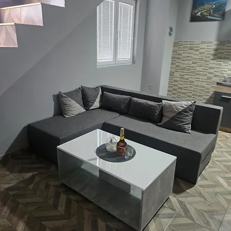 Feriehus Drinski Sjaj *